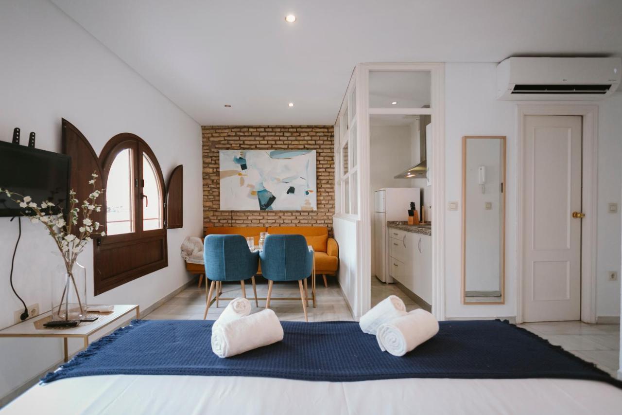 Appartamento Complete Studio With Terrace - 1Bth- La Giralda Siviglia Esterno foto