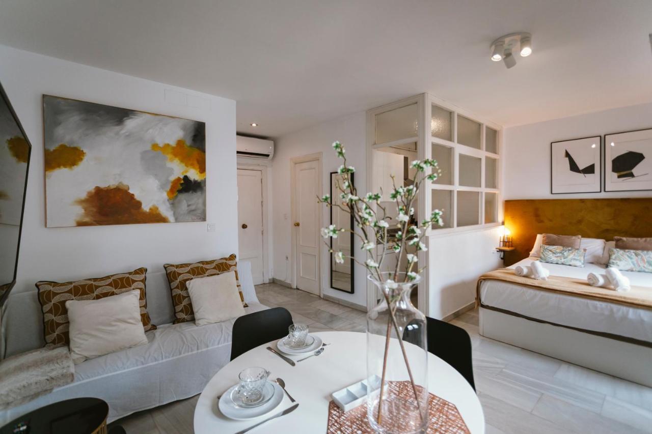 Appartamento Complete Studio With Terrace - 1Bth- La Giralda Siviglia Esterno foto