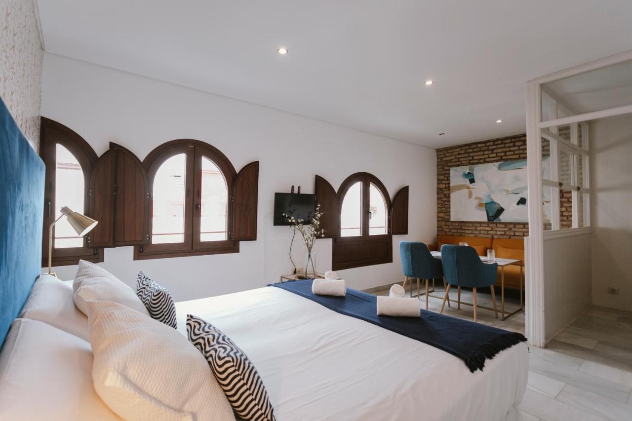 Appartamento Complete Studio With Terrace - 1Bth- La Giralda Siviglia Esterno foto